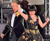 赌王何鸿燊为何78岁还能生子?梁安琪一语道破原因,真长见识!