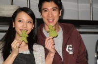 王力宏获准离婚后，与陈建州等4人视频流出，引起网友热议