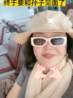 最新消息：张兰正从北京机场出发……