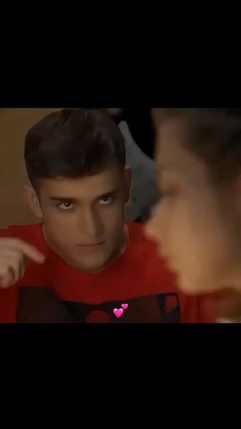 这个男的要犯罪了