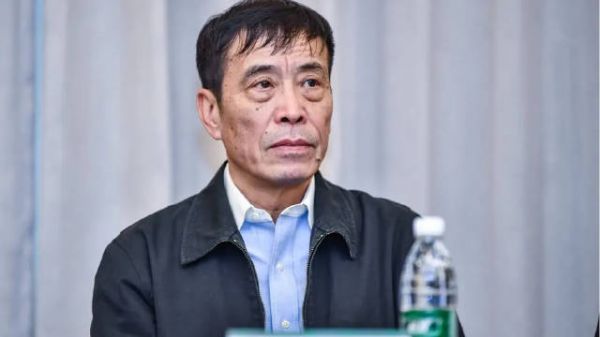 足坛“反腐”取得突破性进展!13人主动交代问题,李平康再曝猛料