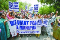 两女子被强迫裸体游街并遭性侵，莫迪发表讲话被批“鳄鱼的眼泪”