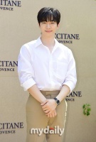 网民恶意攻击2PM李俊昊被罚款 JYP称保护艺人权益