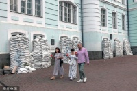 “36个小时内，我遇到3次防空警报”