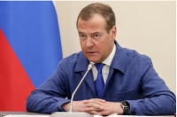 嘲讽拉满？梅德韦杰夫：以前美总统竞选人会被杀，现在被起诉，有进步