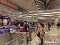 今春虹桥机场国际（地区）航班回归以来口岸客流突破100万人次