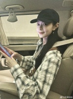 宋轶的照片真的每次都让人觉得好宁静好平和……