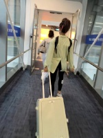 到厦门了，我就问走成这样应该没人看出我是比基尼小姐姐了吧