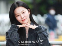 RedVelvet姜涩琪与SM娱乐续约 出道九年延续合作