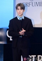 私生饭闯入NCT郑在玹房间拍视频 SM称将诉诸法律