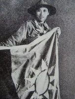 民国时期，蝴蝶逃难时丢失了30箱珠宝……