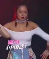 这个女演员又黑又胖，凭什么让人刮目相看