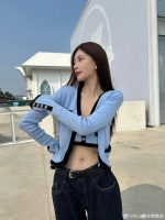 沈梦辰晒出新自拍，谁能告诉我沈梦辰的身材管理秘籍……