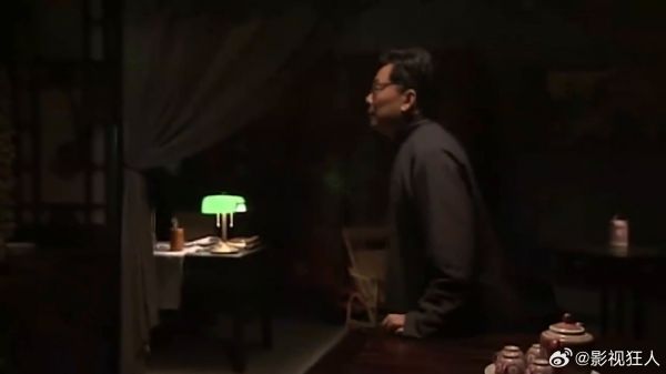 女学生半夜去大叔卧室，想和他行夫妻之事，大叔反应绝了！