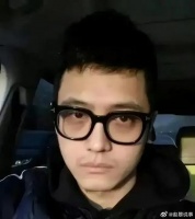 娱乐圈又有大新闻了！王宝强前经纪人宋喆出狱了！