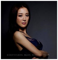 她曾是第一美人，被狗咬伤后毁容，3次整容无效果