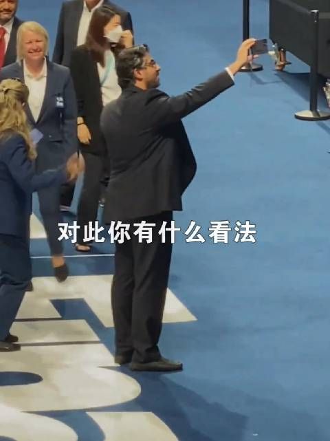明明都是霍家媳妇,郭晶晶和婆婆朱玲玲,待遇为何相差如此之大?