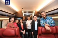 东盟秘书长和东盟成员国常驻代表受邀试乘雅万高铁