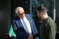 对普京发逮捕令，他被俄通缉