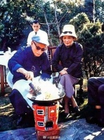 蒋中正为妻子做蛋炒饭的场景！