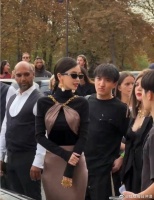 Angelababy杨颖巴黎时装周第三套造型……