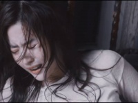 刘亦菲的演技真的挺好，看起来真的好疼啊！