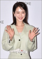 韩国女艺人宋智孝签约NEXUS E&M公司