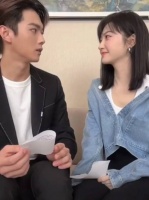 许凯和景甜一起直播，许凯情话表白，景甜害羞的脸通红……