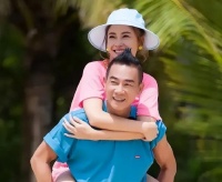 并不贤惠的她，经常揭丈夫的短，却能成为娱乐圈的“妻圈顶流”