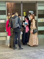 网友在日本街头偶遇林志玲Akira……