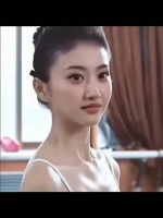 这么美的景甜，谁能不爱呢？她也是很多人心目中的女神吧