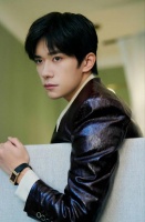 谢霆锋当爹？吴秀波逃出国？贾玲结婚？易烊千玺翻车？沈腾烂片？