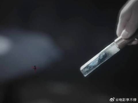 假薛定非有两把刷子啊!第一次上朝,就把定国公气得露了原形!