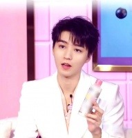 王俊凯品牌直播生图状态，怎么样？