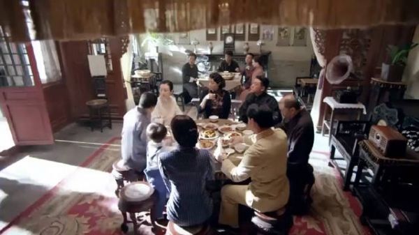 家里突然跑进来一乞丐,老爷太太当场泪崩,竟是死去的儿子!