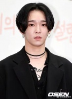 知名男爱豆和网红女友吸食冰毒被捕！自曝是毒虫，韩检方求刑2年