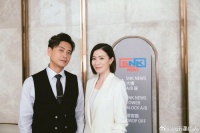 晒与@黄宗泽 合照，当你看到我们时，说明你已经看到大结局啦！