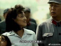 江德福带领全家迎接老丁上岛