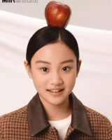 甜馨被问母亲出轨事件，霸气维护李小璐，回应绝了