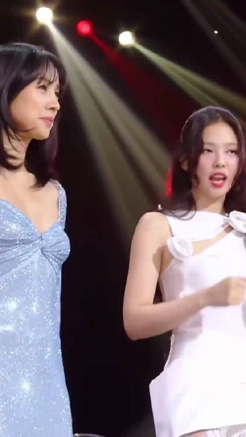 李孝利还是这么年轻啊，颜值还能打 前辈不愧是前辈
