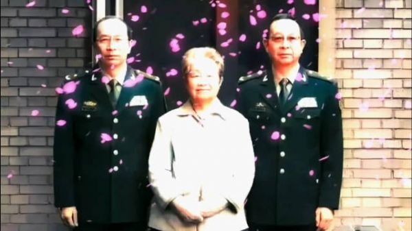 一个母亲，生了两个争气的儿子……