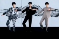 这得起多猛才能看到TFBOYS跳科目三啊