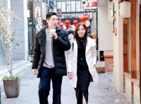 羽毛球奥运亚军老婆颜值超高，连续三年力压谢杏芳称霸最美太太团