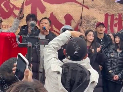狠狠心疼王星越了,只是一个普通的打工人罢了……