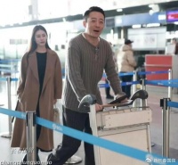 汪小菲直播大赞女友心地善良学历高，强调自己眼光好