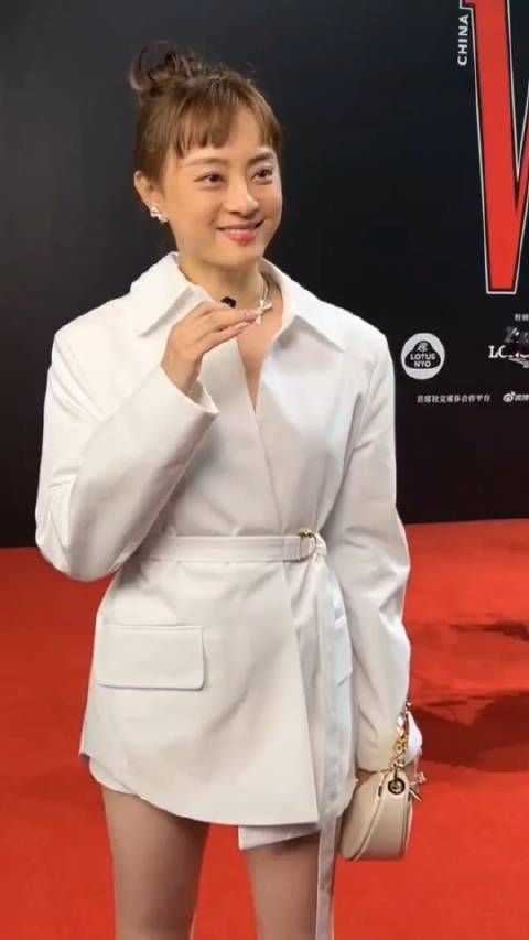 孙俪上海话采访,被问想演《繁花》里的哪个角色?