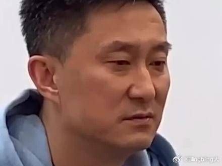 杜锋：年轻人太幸福了，希望三个后卫收收心……