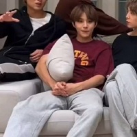 金廷祐灰裤子让你们看看实力