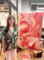 王诗龄深夜画的桃子，爆拍卖价格高达百万！