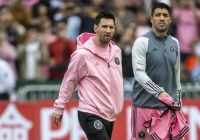 梅西两场热身赛取消！捞金行为太恶劣，名记确认，霍启刚预言成真